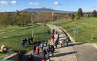 Los alumnos del colegio Santísimo Sacramento de Pamplona en el campus de la Universidad de Navarra.