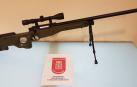 Denunciado por exhibir un fusil por la calle en Olaz y dar positivo en cannabis y alcohol