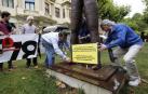 Denuncian y piden sanciones por sustraer la placa del monumento Gogoan