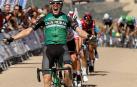 Alexander Aranburu (Caja Rural) gana en Clunia y se quita la espina del primer día