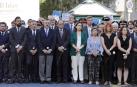 Barcelona homenajea a las víctimas del 17A con flores