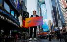 Javier Bardem y Greenpeace piden en Times Square un tratado para los océanos