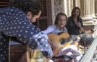 El flamenco de Ketama y Pepe Habichuela se asoma al balcón del Ayuntamiento de Pamplona