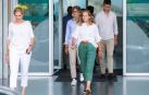 La infanta Cristina y tres de sus hijos acuden al hospital a visitar al rey