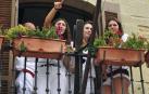 Todas las fotos del cohete de fiestas de Pitillas, celebrado este año en honor a los voluntarios de las inundaciones. Además, a los recién nacidos se les impuso el pañuelo junto a sus padres.