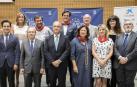 Organizadores de los cursos y ponentes en la última jornada posaron para una foto de familia que sirvió de punto final.