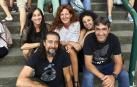 Con la organización de Zentral Kafe Teatro, la plaza de los Burgos se convirtió en una sala de conciertos con la música del grupo local 100to8. Sus versiones de rock y pop de todos los tiempos hicieron disfrutar al numeroso público que se congregó en esta céntrica plaza pamplonesa la noche del viernes 23 de agosto