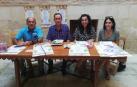 Ángel Luis González, presidente de Tierras de Iranzu; Carlos Gorricho, presidente de la Federación Navarra de Coros; la gerente de la asociación, Charo Apesteguía; y Arreta Urdangaráin, del valle de Yerri.