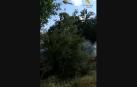 Trabajos de extinción de un incendio entre Lodosa y Sartaguda