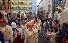 Los gigantes y cabezudos conmemoran en las calles de Pamplona el Privilegio de la Unión