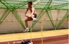 El excampeón olímpico Stefan Holm, a sus 43 años, asombra con sus saltos increíbles