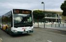 La línea 23, en la parada de Cordovilla, junto al centro dotacional.