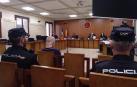 Diez años de cárcel por intentar hacer que su padre se comiera un cuadro de Miró