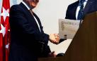 El Nobel de Química Gregory Winter anima a los científicos a emprender