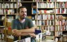 "Me siento más desnudo que nunca por no tener miedo a escribir sin fingir"