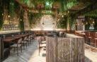 Interior del Lowell Farms: A Cannabis Café