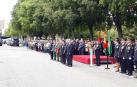 Autoridades y mandos policiales, en la celebración del Día de la Policía en el parque de Antoniutti de Pamplona.