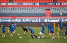 Osasuna, rey del empate, busca estrenarse en casa