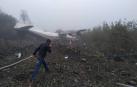 Cinco muertos tras el aterrizaje de emergencia de un avión en Ucrania