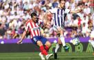 Koke y Michel, en un momento del partido entre el Atlético de Madrid y el Real Valladolid.
