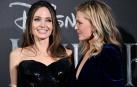 Angelina Jolie y Michelle Pfeiffer embrujan en el estreno europeo de 'Maléfica 2'