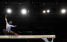 Simone Biles sella su quinto título mundial del concurso completo