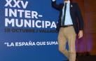 El líder del PP, Pablo Casado, al inicio de su intervención en la XXV Intermunicipal del partido que reúne este sábado en Valladolid a más de 600 alcaldes de toda España.
