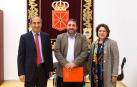 El presidente del Parlamento recibe al rector de la Universidad de Navarra