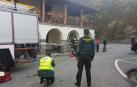 Un vehículo choca de madrugada contra el edificio del Ayuntamiento de Roncal