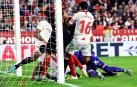 Sevilla y Atlético van a por el triunfo y terminan encontrando un empate