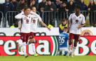 Álex Berenguer celebra uno de los goles ante el Brescia.