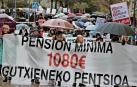 Una manifestación en Pamplona reclama que se garanticen las pensiones