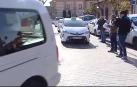 Los taxistas de Alcalá se concentran para condenar el asesinato de un compañero