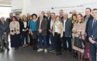 Los invitados a la firma del convenio entre la CAT y Alinar posaron juntos en las instalaciones del polígono tudelano.