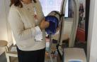 El uso de un 'gorro' permite a 20 navarras conservar el pelo con la quimioterapia