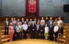 Miembros de Euskaltzaindia visitan la Cámara foral