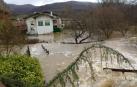 Viviendas anegadas en Ziordia