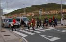 Vecinos de Olloki 'cortan' la ronda para reclamar un semáforo