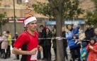 Colorido y disfraces para despedir a la carrera el año en la localidad de Barañáin.