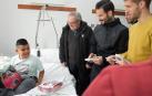 Los futbolistas Juan Pérez, Rubén García, Brandon, Brasanac, Mai Garde, Patricia Zugasti y Leyre Fernández han visitado a los niños ingresados estos días de Navidad en el Complejo Hospitalario de Navarra.