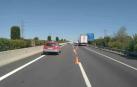 Retenciones en la A-68, en Tudela, tras un accidente entre un camión y una furgoneta