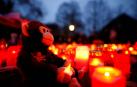 El zoo en el que murieron más de 30 animales por un incendio se llena de velas