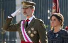Los Reyes Felipe y Letizia presiden la tradicional celebración de la Pascua Militar. Asisten el presidente del Gobierno, Pedro Sánchez, y los ministros de Defensa, Margarita Robles, e Interior, Fernando Grande-Marlaska.