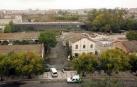 Calle Sadar, con los almacenes municipales.