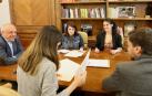 Las portavoces de PSOE y Podemos, Adriana Lastra e Irene Montero, firman un protocolo de funcionamiento del acuerdo del Gobierno de coalición