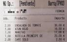 Un policía foral fuera de servicio impide un 'simpa' en un restaurante