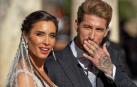 El futbolista sevillano del Real Madrid y la presentadora televisiva se han dado el "sí, quiero" en la Catedral de Sevilla