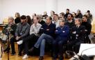 El juicio por el denominado caso Osasuna ha comenzado este lunes pasadas las 9.30 horas. La Sección Segunda de la Audiencia de Navarra enjuicia a seis exdirectivos de Osasuna, tres exjugadores del Betis y dos agentes inmobiliarios acusados de delitos de apropiación indebida, societarios, falsedad en documento mercantil, falsificación de las cuentas anuales y corrupción deportiva (por el supuesto amaño de partidos).