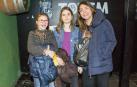 Ana Guerra y Cepeda, dos de los artistas más queridos de la pasada edición de Operación Triunfo, actuaron conjuntamente en la sala Totem de Villava el pasado viernes. Unidos dentro de la gira ImaginBank, ambos cantantes fueron desgranando algunos de sus nuevos éxitos como 'Esta vez', en el caso de Cepeda, o 'Bajito', primer single del nuevo disco de Ana Guerra, que ha bautizado 'Reflexión'.