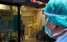 Personal sanitario en el Hospital de Taipei, protegido ante la presencia del coronavirus.